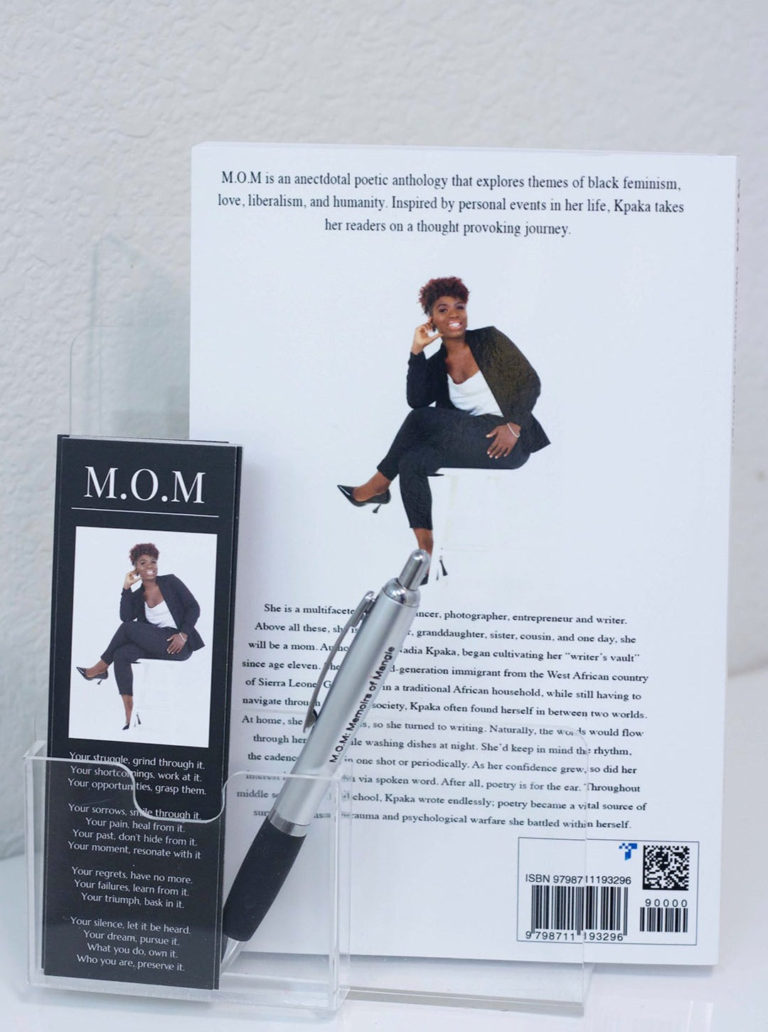 M.O.M: Memoirs of Mangie